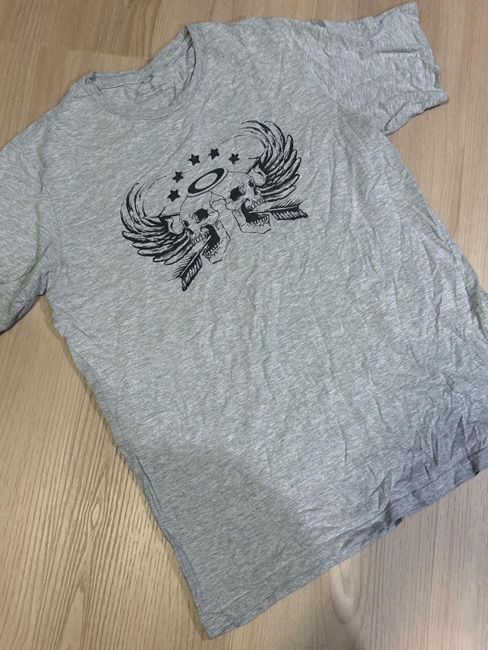 Men's Grey Oakley Graphic Skull Wings T-Shirt